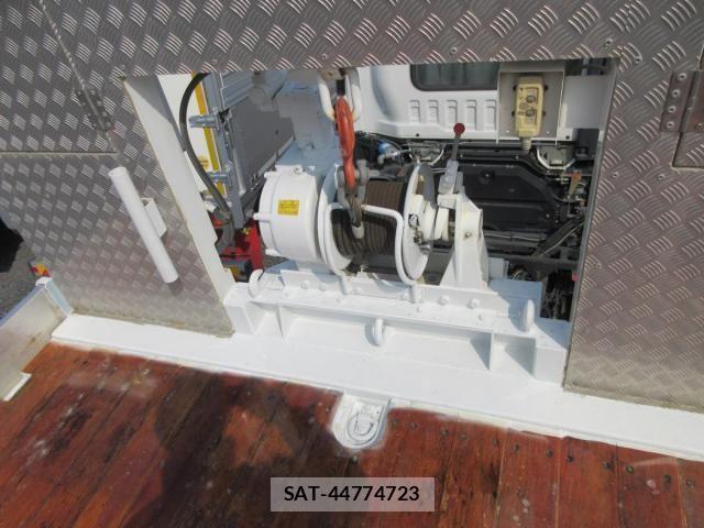 Isuzu GIGA 2019-07 5868319-14