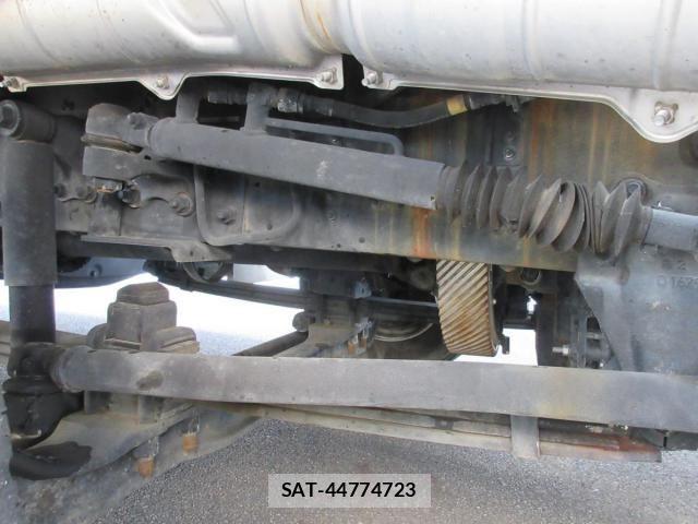 Isuzu GIGA 2019-07 5868319-27