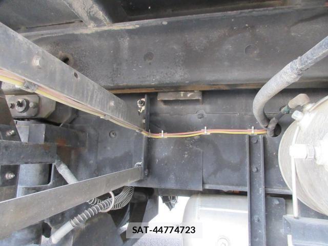 Isuzu GIGA 2019-07 5868319-28