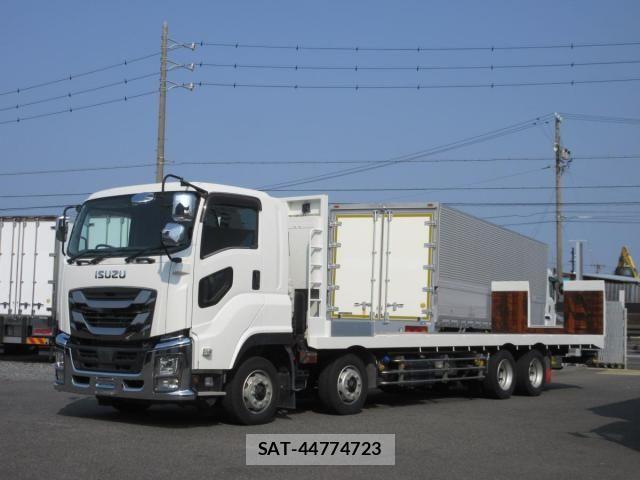 Isuzu GIGA 2019-07 5868319-4