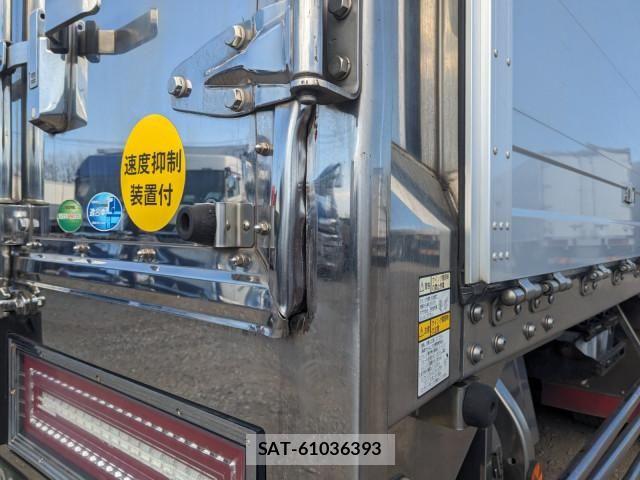 Isuzu GIGA 2020-08 5868322-6