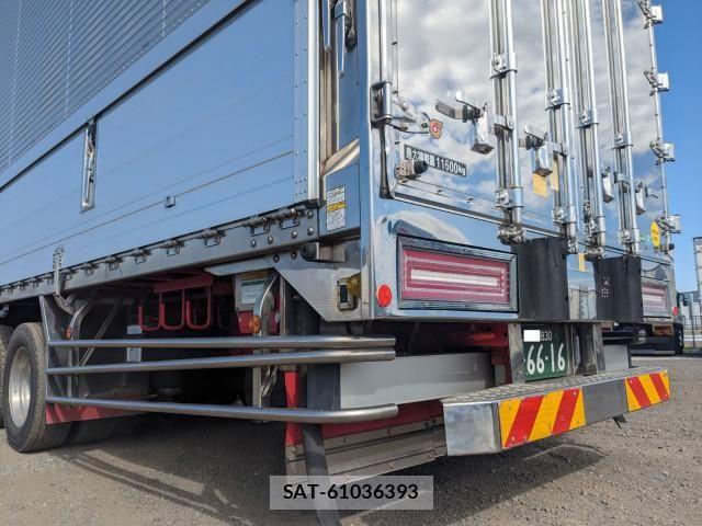 Isuzu GIGA 2020-08 5868322-7