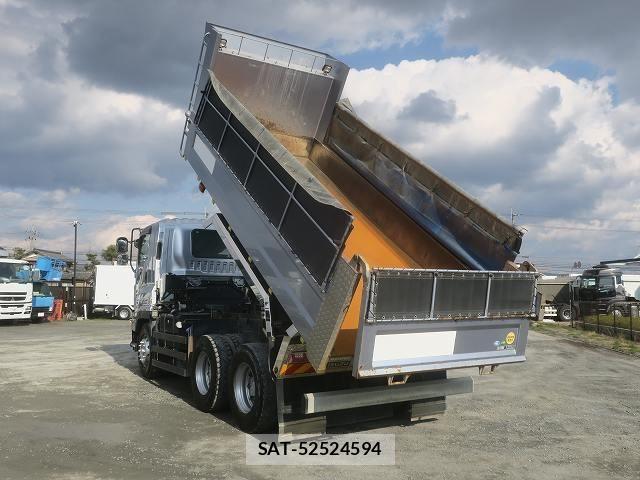 Isuzu GIGA 2019-09 5868337-9