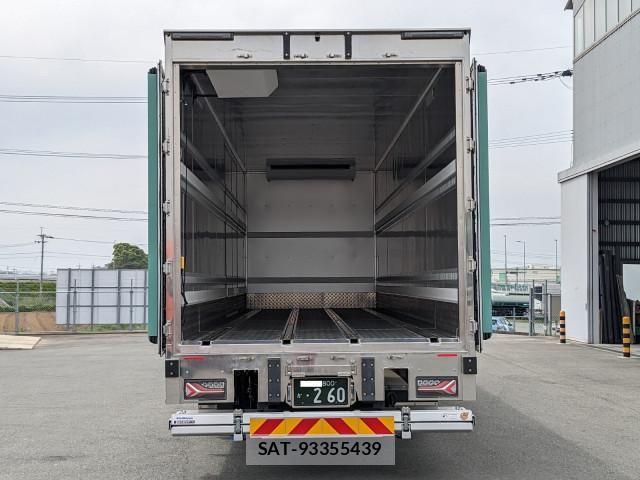 Isuzu GIGA 2025-03 6006982-7