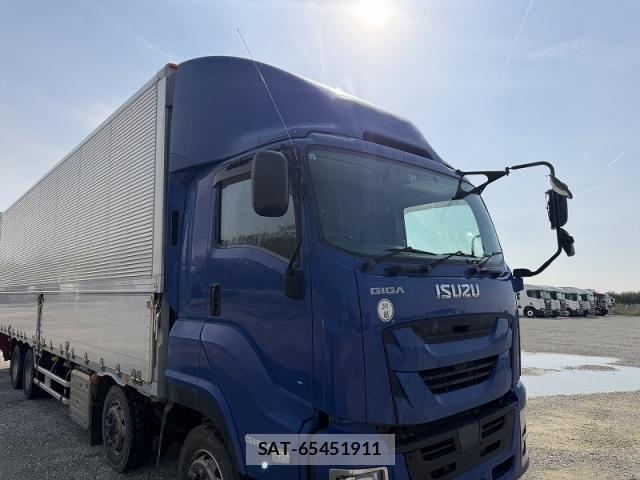 Isuzu GIGA 2019-08 6006990-9