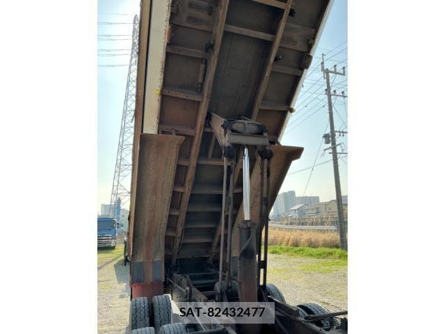 Isuzu GIGA 2014-09 6007008-19