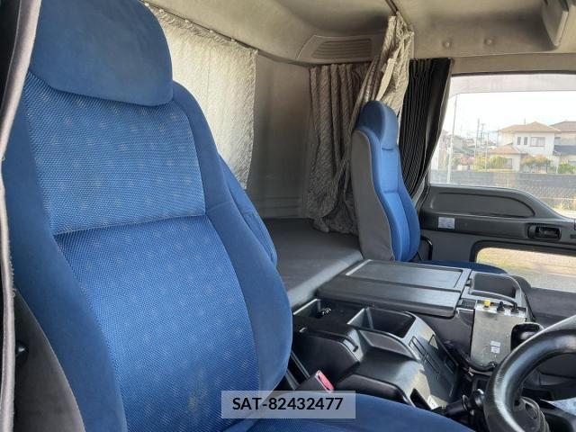 Isuzu GIGA 2014-09 6007008-21