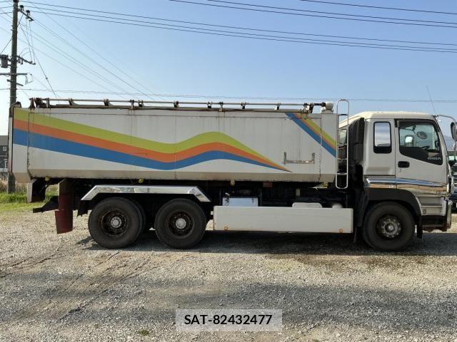 Isuzu GIGA 2014-09 6007008-7
