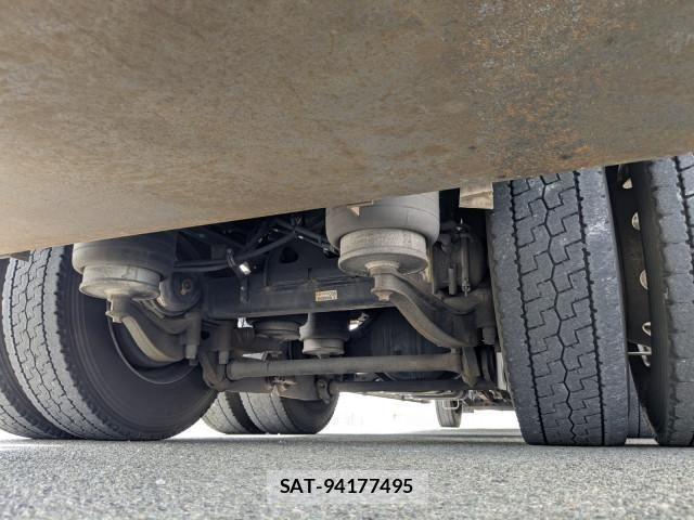 Isuzu GIGA 2017-03 6007007-11