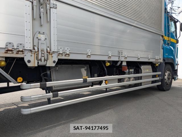 Isuzu GIGA 2017-03 6007007-12