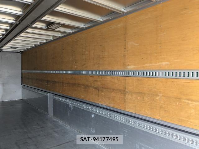 Isuzu GIGA 2017-03 6007007-23