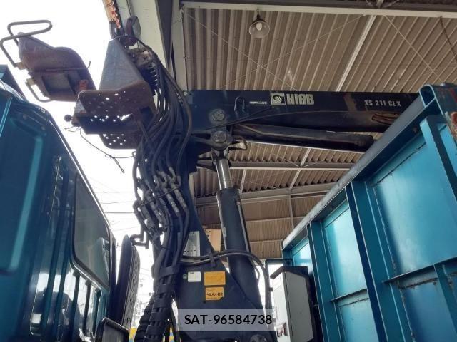 Isuzu GIGA 2011-06 6007004-25