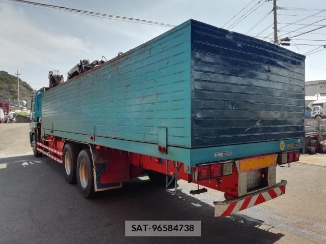 Isuzu GIGA 2011-06 6007004-6