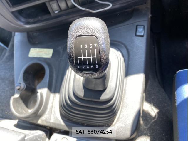 Isuzu GIGA 2018-11 6006989-26