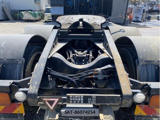 Isuzu GIGA 2018-11 6006989-8