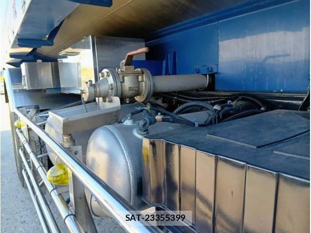 Isuzu GIGA 2008-02 6215027-29