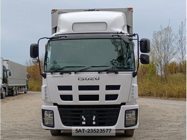 Isuzu GIGA 2012-12 6244221-0