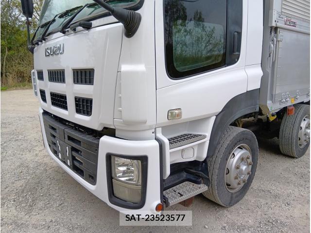 Isuzu GIGA 2012-12 6244221-10