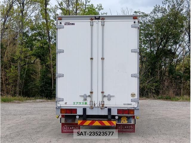 Isuzu GIGA 2012-12 6244221-4