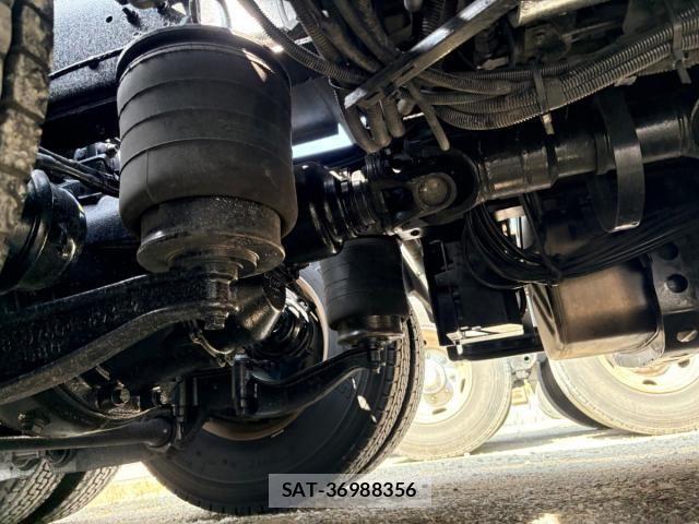 Isuzu GIGA 2013-12 6264207-19