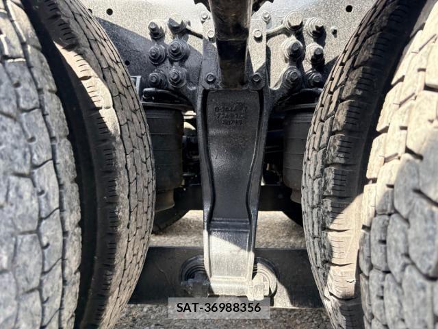 Isuzu GIGA 2013-12 6264207-21