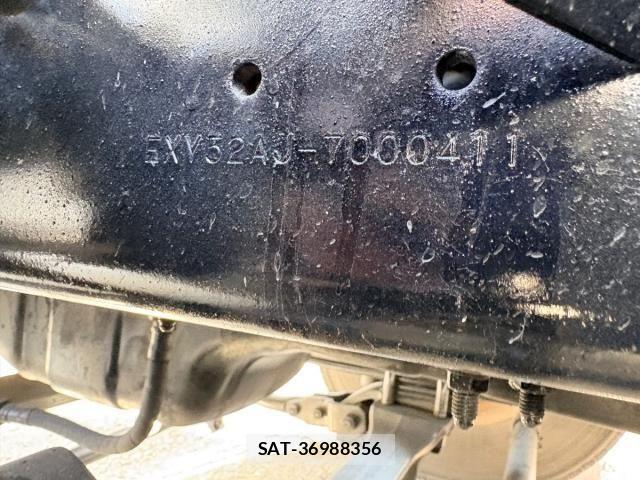 Isuzu GIGA 2013-12 6264207-25