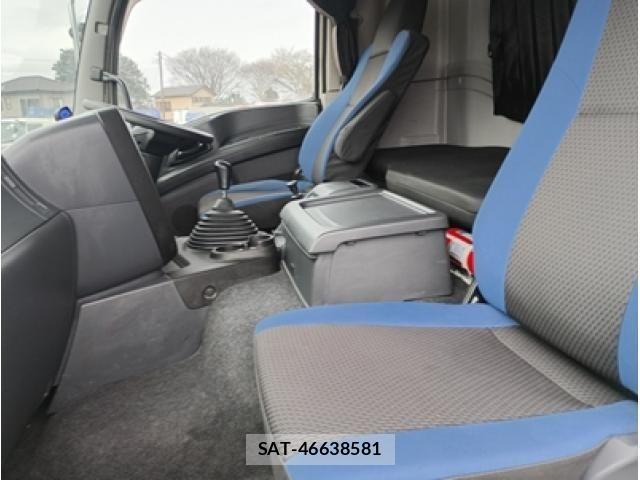 Isuzu GIGA 2019-02 6264202-21