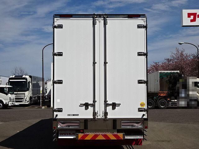 Isuzu GIGA 2024-03 6270299-6