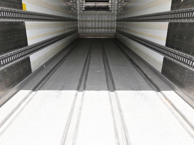Isuzu GIGA 2013-11 6274346-15