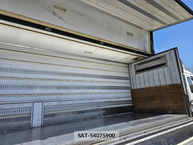 Isuzu GIGA 2012-03 6304299-16