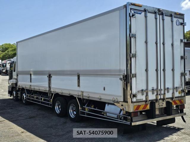 Isuzu GIGA 2012-03 6304299-3