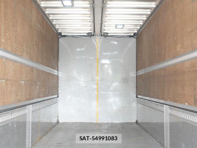 Isuzu GIGA 2016-09 6304300-11