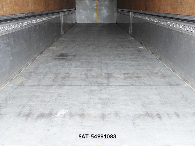 Isuzu GIGA 2016-09 6304300-12