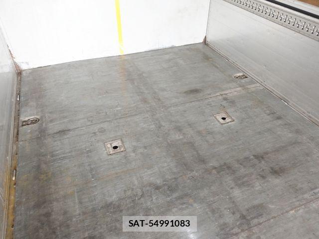 Isuzu GIGA 2016-09 6304300-13