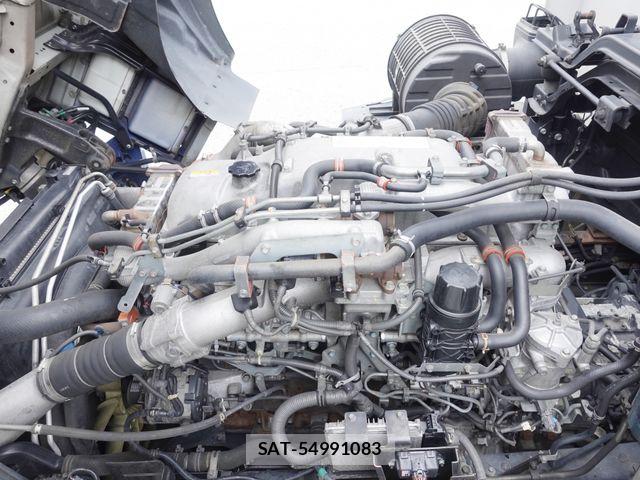 Isuzu GIGA 2016-09 6304300-14