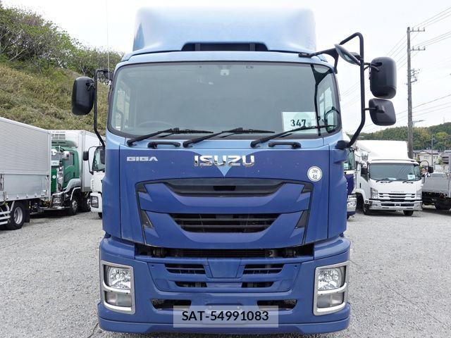 Isuzu GIGA 2016-09 6304300-1