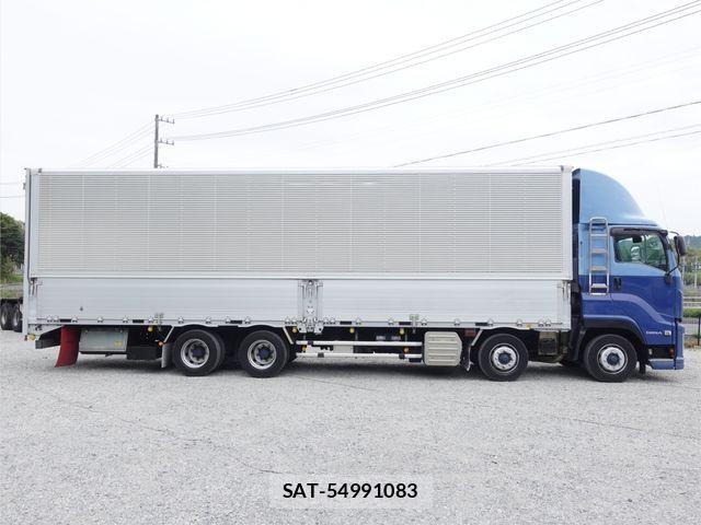 Isuzu GIGA 2016-09 6304300-4