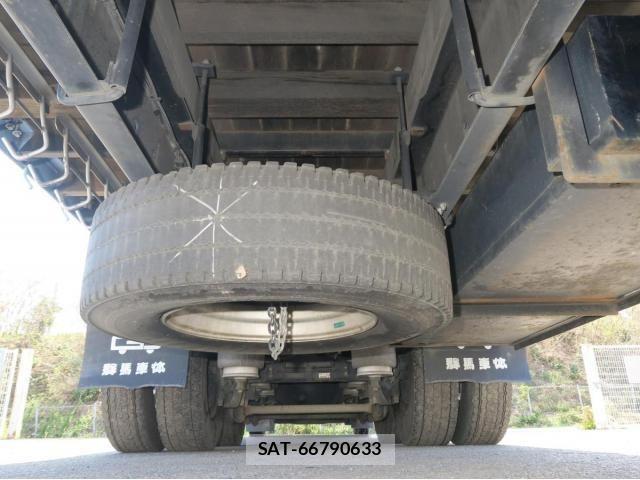 Isuzu GIGA 2018-06 6498075-19