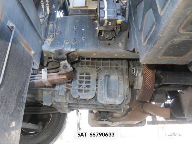 Isuzu GIGA 2018-06 6498075-20