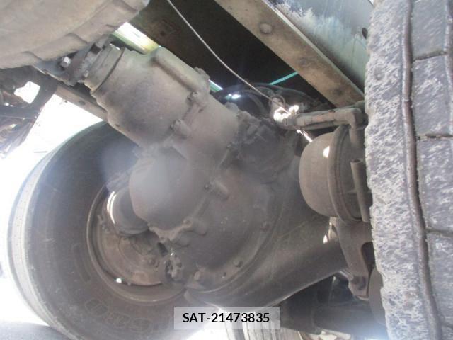 Isuzu GIGA 2017-01 6498093-11
