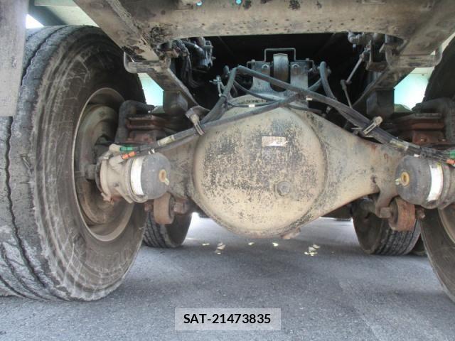 Isuzu GIGA 2017-01 6498093-13