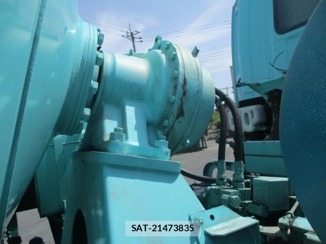 Isuzu GIGA 2017-01 6498093-16