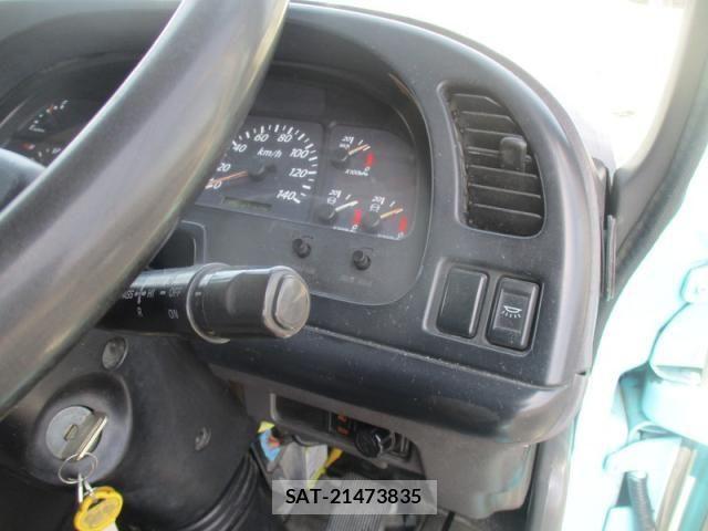 Isuzu GIGA 2017-01 6498093-28