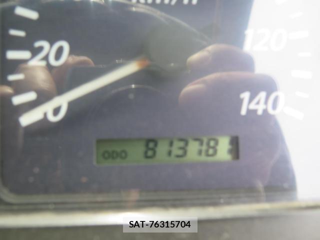 Isuzu GIGA 2010-11 6498069-24