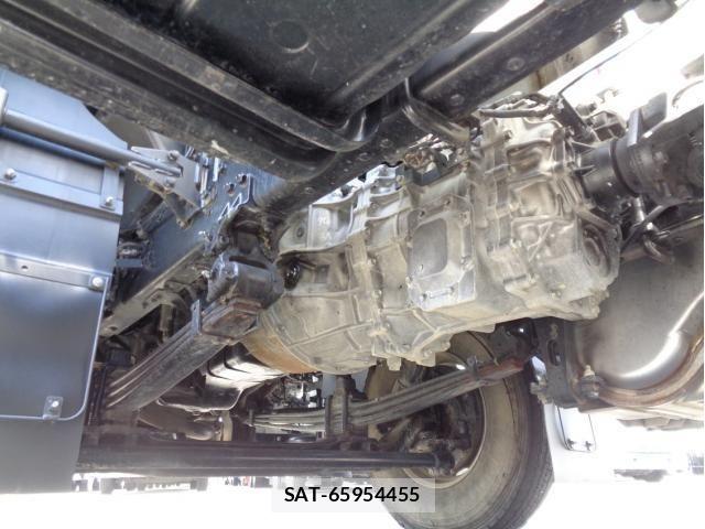 Isuzu GIGA 2021-02 6526223-12