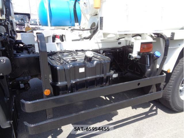 Isuzu GIGA 2021-02 6526223-17