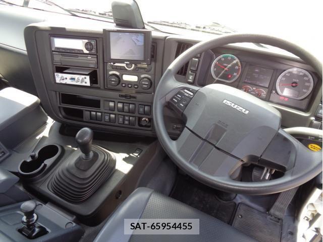 Isuzu GIGA 2021-02 6526223-19