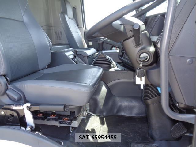 Isuzu GIGA 2021-02 6526223-21