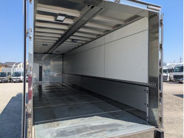 Isuzu GIGA 2024-09 6530341-15