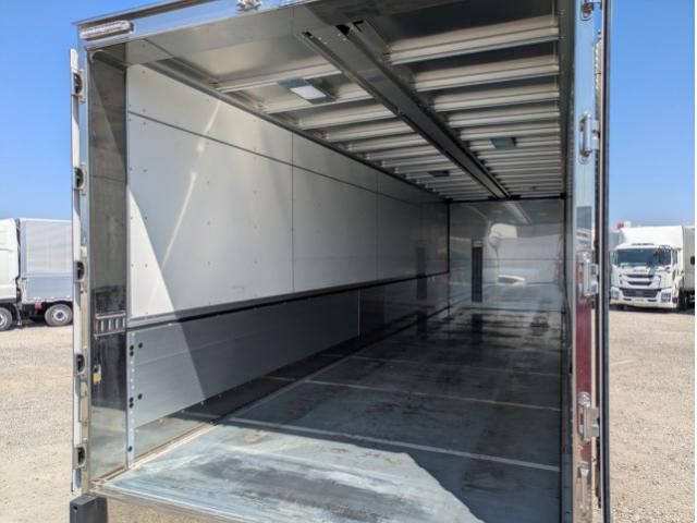 Isuzu GIGA 2024-09 6530341-16